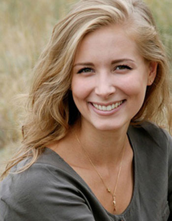 超级智能且功能丰富多样的在线轰炸机免费版